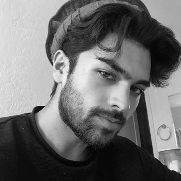 R_zzz4's profile picture
