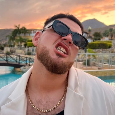MNAK 📌's profile picture
