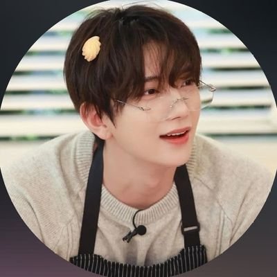 yun 𖧷's profile picture