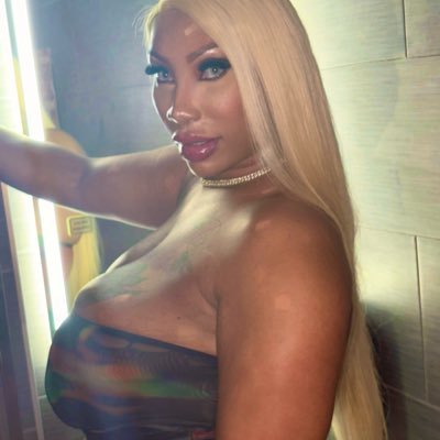 Goddessitalybed's profile picture
