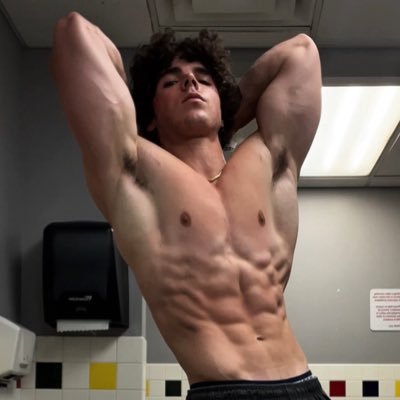 Master Zach's profile picture