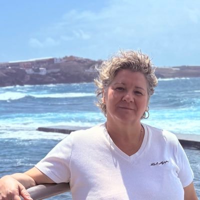ROSA🇪🇸's profile picture