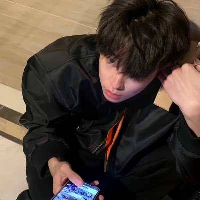 就决定是你了's profile picture