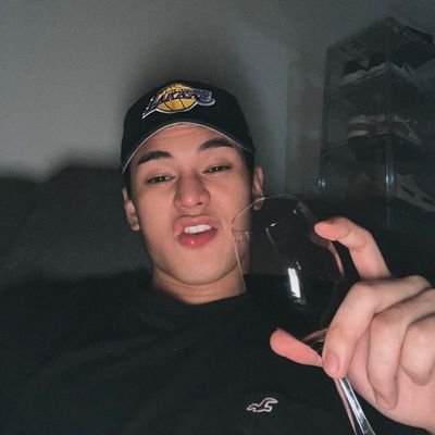 potato na posa 🥔😼's profile picture