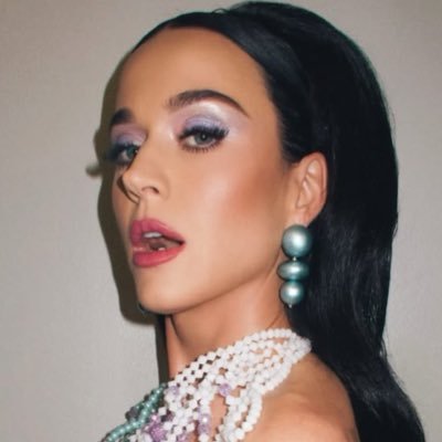 fweakytalk's profile picture