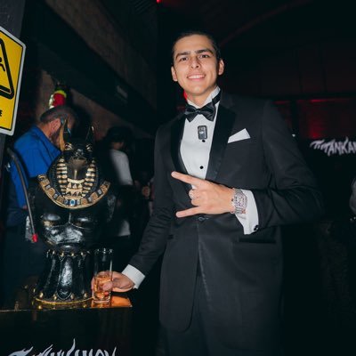 LoncheDeHuevito's profile picture