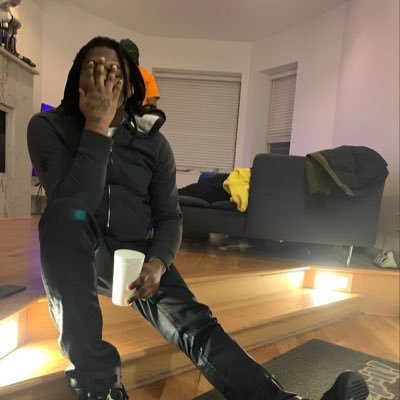 #🕸️'s profile picture