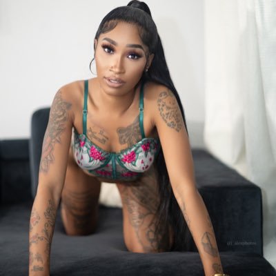 KAAY 💦😻's profile picture