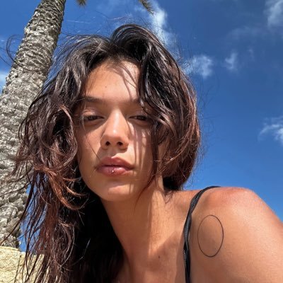 𝒗𝒂𝒍𝒆🐺's profile picture