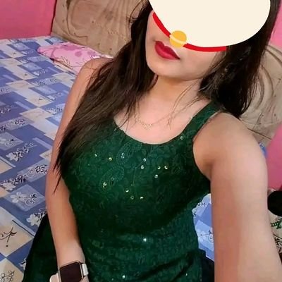 Aroosha Hot's profile picture