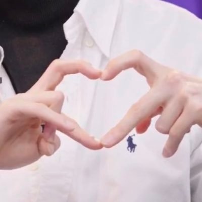 risaaans8's profile picture