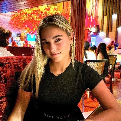 gabbygolfgirl's profile picture