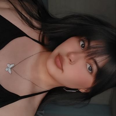 Nini🍂's profile picture