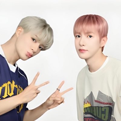 젠런 아카이브's profile picture