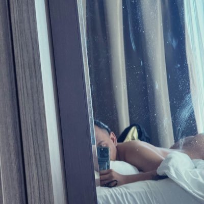 BackHoLe_'s profile picture