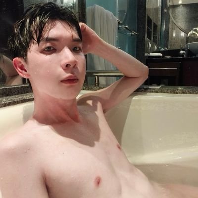 auauur44's profile picture