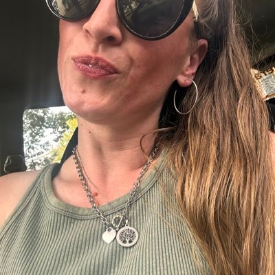 Queen of omfg's profile picture