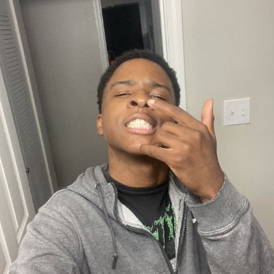 CamFrmDaLou's profile picture