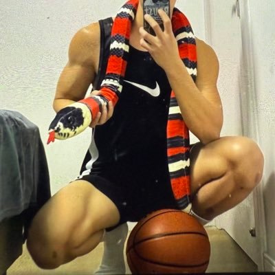 TKMANPFGL's profile picture