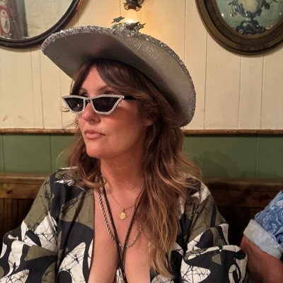 RebeccaCutter_'s profile picture