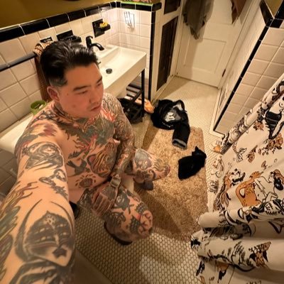 The Real Slant Shady's profile picture