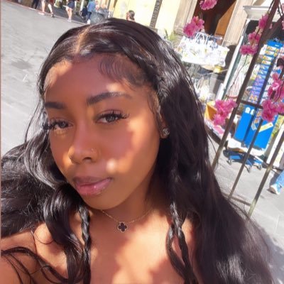Wrayโs Niece ๐ฏ๐ฒ's profile picture