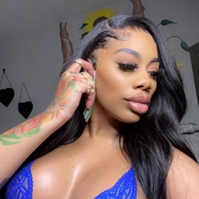 Sunflower 🌻 Land's profile picture