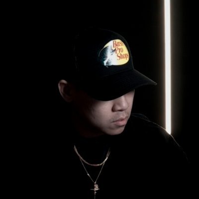 XyzeeeTrades's profile picture