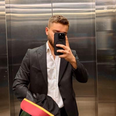 YEA's profile picture