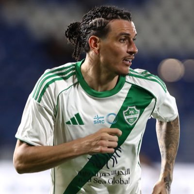 نايفيز بطل آسيا💚's profile picture