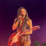 Profilbild von Ella 🎸💜