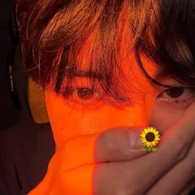 c's profile picture
