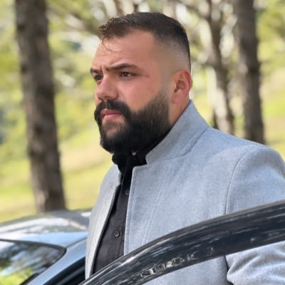 الميرزا أبو هادي's profile picture