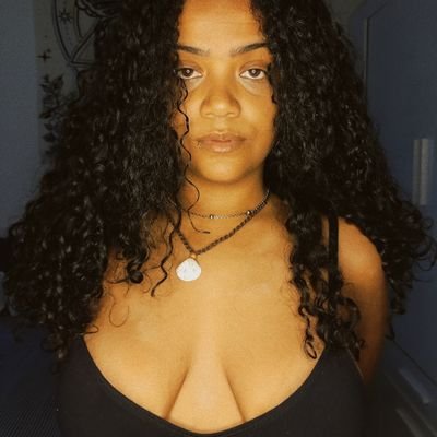 roweenamac's profile picture