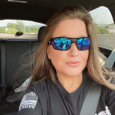 Carrieflee's profile picture