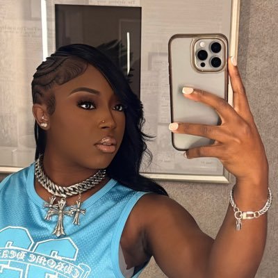 Jema💛.'s profile picture