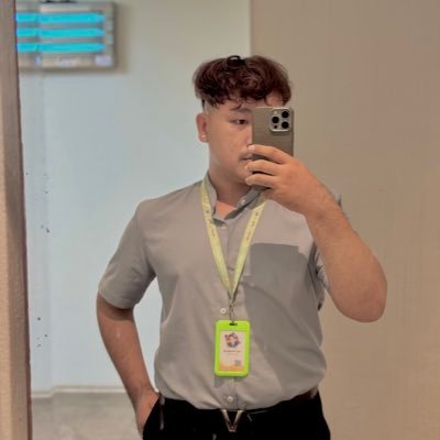 ៚ស្រ៊ុន ប៉េងឡុង៚'s profile picture