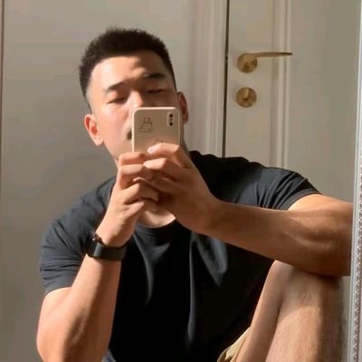 乌奇mua·黑's profile picture