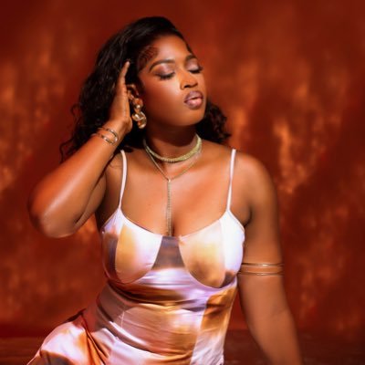 QUEEN’S STUDIO 💜❤️'s profile picture