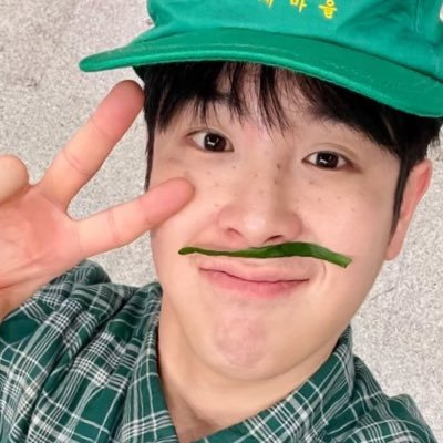greenb_0919's profile picture