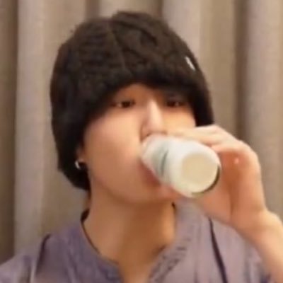 kavun𓆝 stay healthy cutie's profile picture