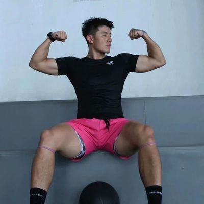 因观而照's profile picture