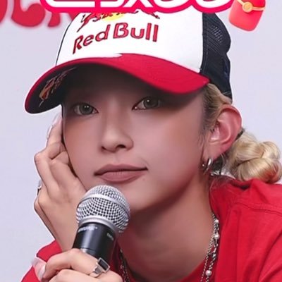모니's profile picture