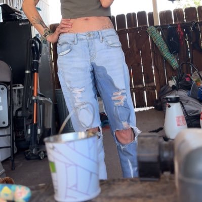 pee_poop_pants1's profile picture
