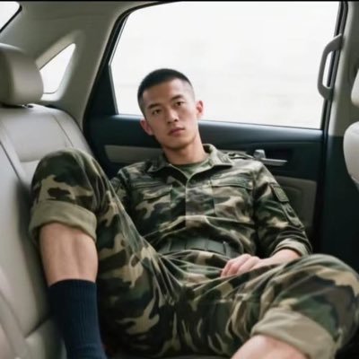 钧影's profile picture