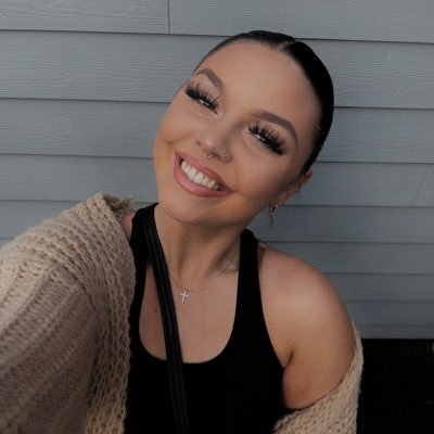 maryrene 🦋✨'s profile picture