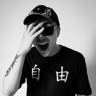 LOLY/松崎星哉's profile picture