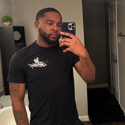 KI SI🦍's profile picture