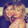 swiftie wins's profile picture