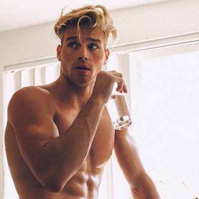 Adonis's profile picture